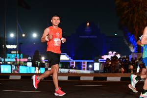 BIB: 22165
                            <button type="button" onclick="openModal(15068149)" class="btn btn-primary btn-sm float-right btn-popup" data-toggle="modal" data-target=".modal-high-quality">
                        <i class="fas fa-shopping-cart"></i> Add to Cart
                    </button>
                                            <button type="button" onclick="isThisMe(15068149, true)" class="btn btn-success btn-sm float-right btn-popup btn-isme hidden" data-toggle="tooltip" data-placement="bottom" title="นี่คือรูปของคุณใช่ไหม คลิกที่นี่เพื่อเอาเข้าอัลบั้ม">
                        <i class="fas fa-plus"></i> Add to album
                    </button>
                    <button type="button" onclick="isThisMe(15068149, false)" class="btn btn-warning btn-sm float-right btn-popup btn-isnotme hidden">
                        <i class="fas fa-ban"></i> Remove from album
                    </button>